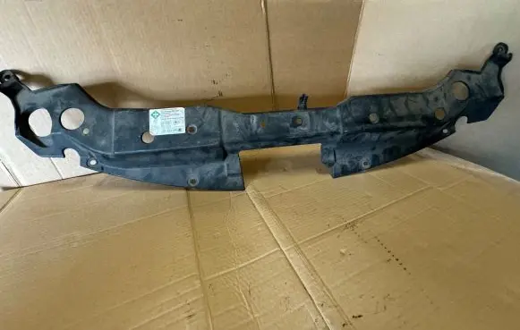 Radiator trim