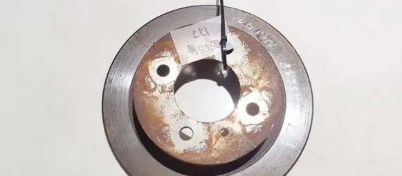 Nissan Almera Rear brake disc neventiliuojamas