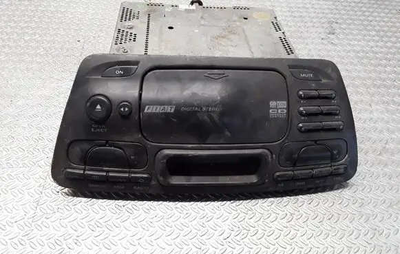 Fiat Bravo - Brava Radio/CD/DVD/GPS head unit 7796721