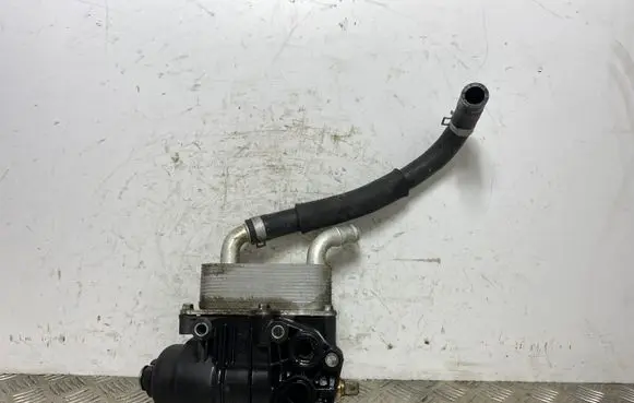 Engine oil radiator