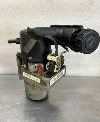 Peugeot 508 RXH Power steering pump 1623834280