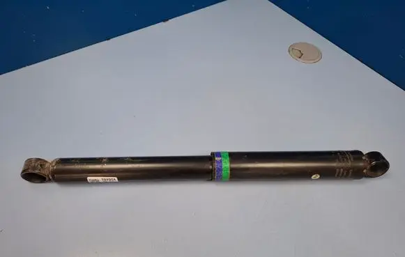 Toyota Hilux (AN120, AN130) Rear shock absorber/damper 485410K390A
