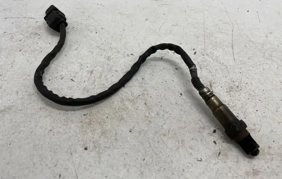 Mercedes-Benz R W251 Lambda probe sensor A0035427018