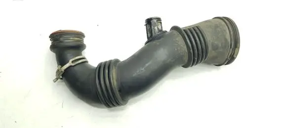 Peugeot 308 Turbo air intake inlet pipe/hose 987883780