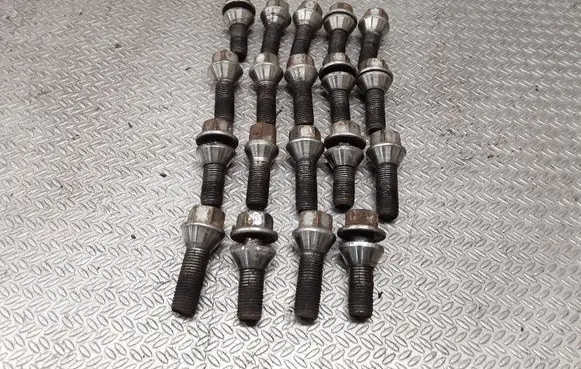 Volvo S60 Nuts/bolts 