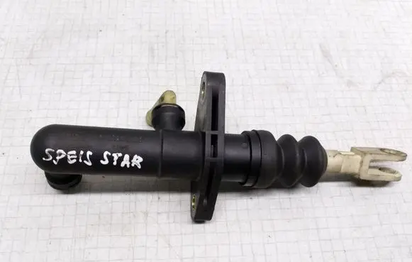 Mitsubishi Space Star Clutch master cylinder 30611705