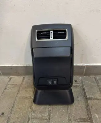 Lexus RX 450H Rear air vent grill 5892348170