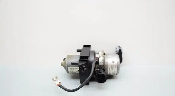 BMW 3 G20 G21 Vacuum pump 864229 6880628