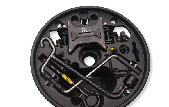 Renault Clio II Tool set 7700836437