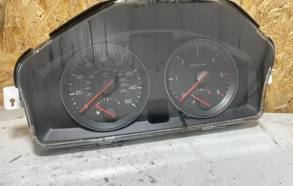 Volvo V50 Speedometer (instrument cluster) 36002439 69199440T 31254779