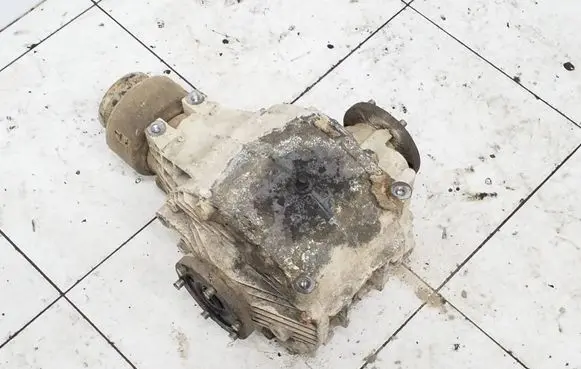 Rear differential