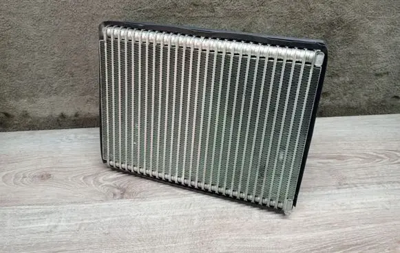 Volvo S60 Air conditioning (A/C) radiator (interior) C7796000 3076364