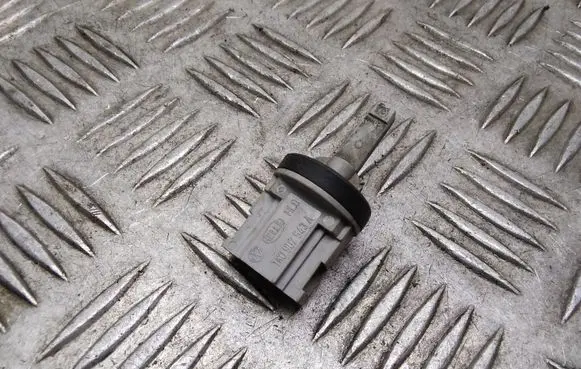 Interior temperature sensor