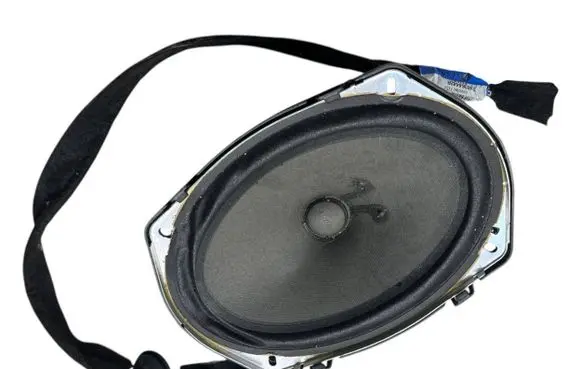 Renault Talisman Front door high frequency speaker 240364442R