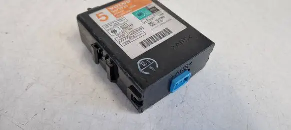 Volvo S70 V70 V70 XC Immobilizer control unit/module 9472725 1513008051