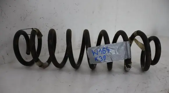 Mercedes-Benz ML W164 Rear coil spring