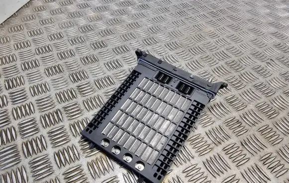 Mercedes-Benz ML W166 Electric cabin heater radiator A1698300861 2601904 985667J