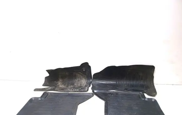 Toyota Hilux (AN120, AN130) Car floor mat set PW2100K000