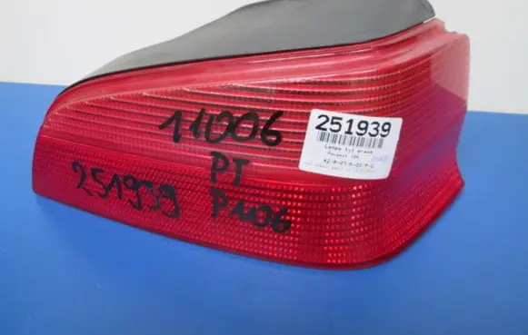 Peugeot 106 Rear/tail lights