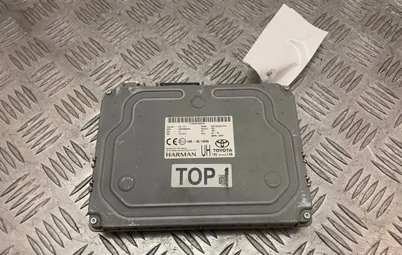 Toyota RAV 4 (XA50) GPS navigation control unit/module 8684006041