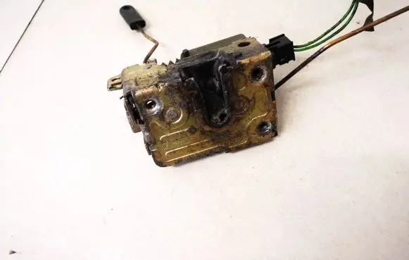 Iveco Daily 40.8 Front door lock