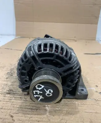 Volvo V70 Generator/alternator 30658085