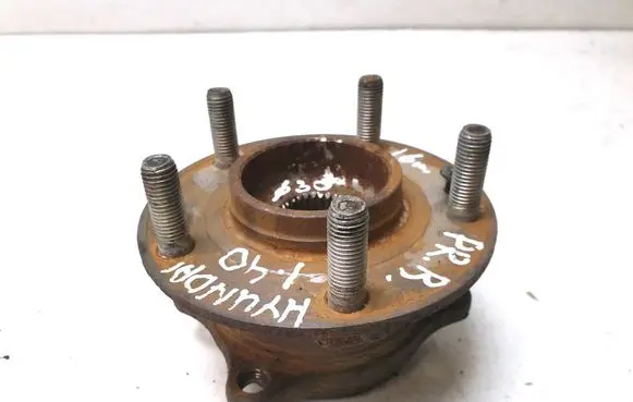 Hyundai i40 Front wheel hub