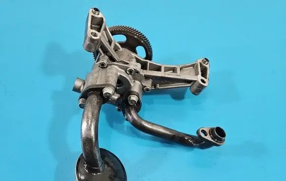 Hyundai ix35 Oil pump 213102F301 IMPRK1586020