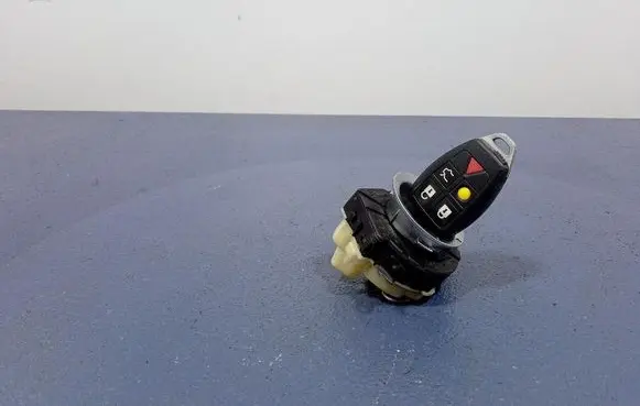 Volvo S40 Ignition lock 30659837