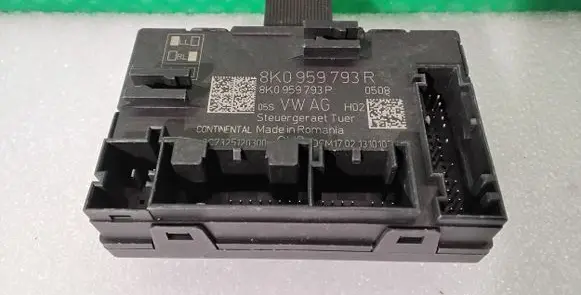 Audi Q5 SQ5 Door control unit/module 8K0959793R 8K0959793P