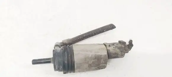 BMW 7 E65 E66 Windscreen/windshield washer pump 23557610