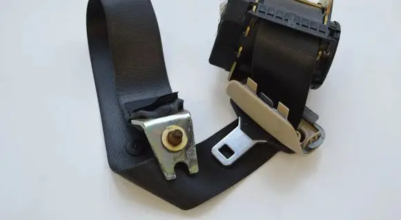 Volkswagen Crafter Rear seatbelt 