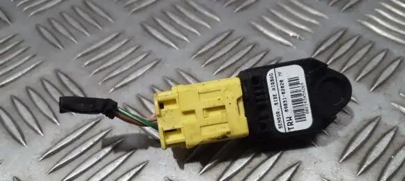 Toyota Corolla E120 E130 Airbag deployment crash/impact sensor 8983102020 89831-02020