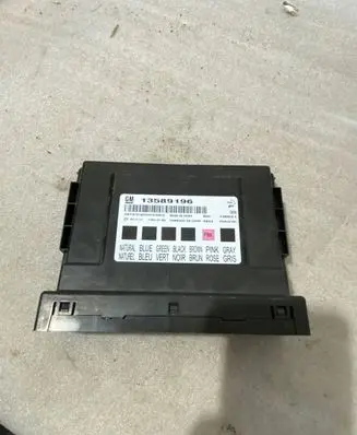 Opel Mokka Comfort/convenience module 13589196 F00HJ01081