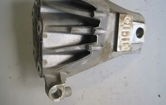 Peugeot Partner III Engine mounting bracket 50545195