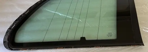 Volvo XC90 Rear side window DOT497M41AS2 A048587 43R000470