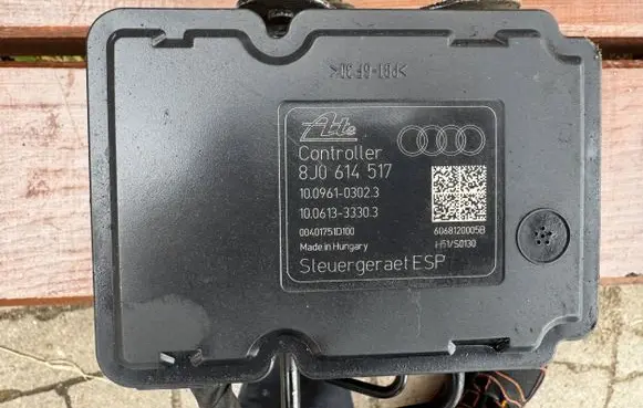 Audi TT TTS Mk2 ABS Pump 8J0614517