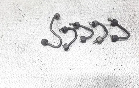Fuel injector supply line/pipe