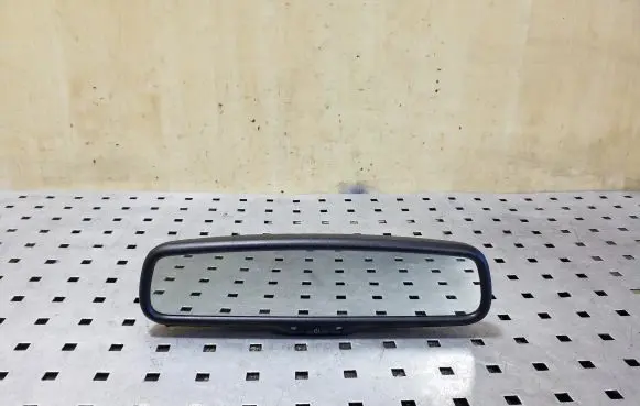 Honda CR-V Rear view mirror (interior) E11026001
