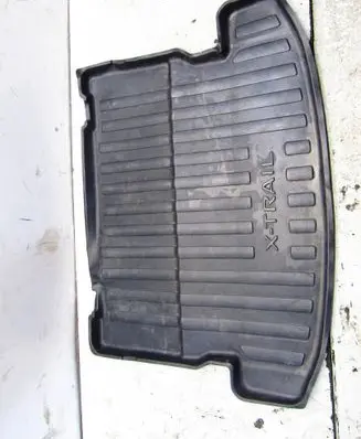Nissan X-Trail T32 Trunk bottom trim panel 