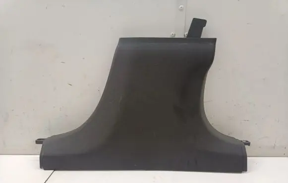 Polestar 2 (B) pillar trim (bottom) 31651941