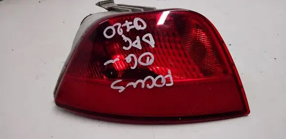 Ford Focus Rear bumper light 5M5115K272AA