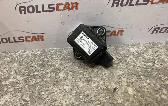 Audi A4 S4 B6 8E 8H ESP acceleration yaw rate sensor 8E0907637A 0265005245