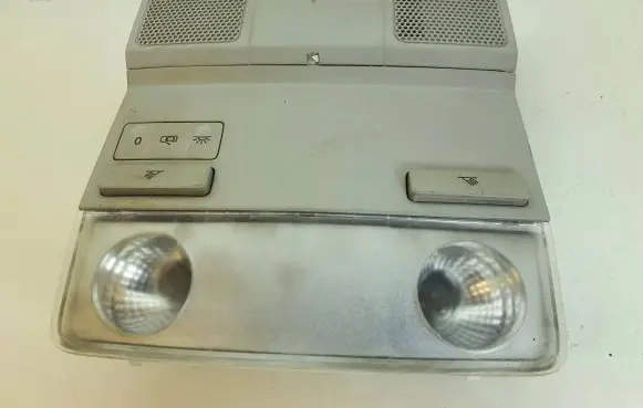 Volkswagen PASSAT B6 Front seat light 1K0947133D 1K0947105