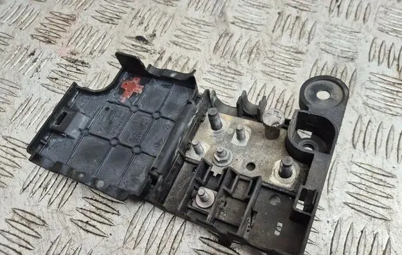 Audi A4 Allroad B8 Positive wiring loom 8K0937517A