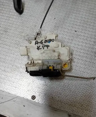 Audi A6 S6 C5 4B Front door lock 8E1837015