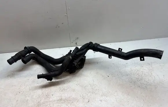Mini One - Cooper Coupe R56 Thermostat/thermostat housing 8674895