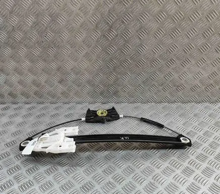 Audi Q2 - Rear door window regulator with motor 81A839461