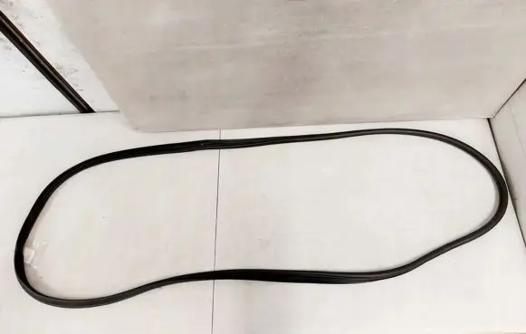 KIA Sorento Rubber seal rear door 