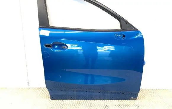 Mazda CX-5 Front door 